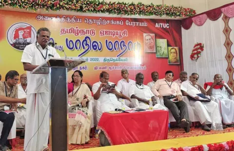 மாநாட்டில் இந்திய கம்யூனிஸ்டு மாநில செயலாளர் முத்தரசன் பேசிய காட்சி.