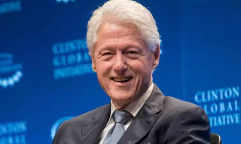 அமெரிக்க முன்னாள் ஜனாதிபதி பில் கிளிண்டனுக்கு கொரோனா