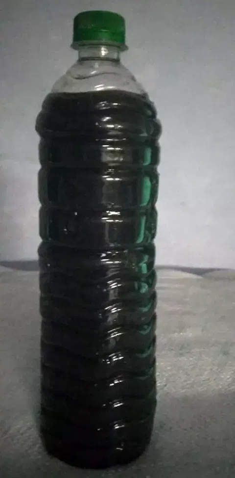 போர்வெல் கிணற்றில் சாய கழிவு நீர்