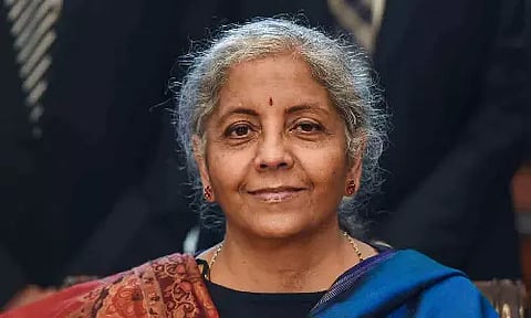 நிதி மந்திரி நிர்மலா சீதாராமன்