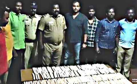 ஜெலட்டின் குச்சிகளை பதுக்கியவர்களுக்கு வலைவீச்சு