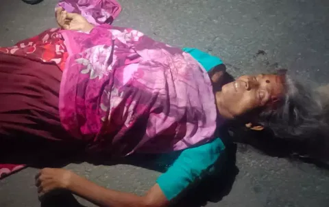 அடையாளம் தெரியாத வாகனம் மோதி பெண் பலி