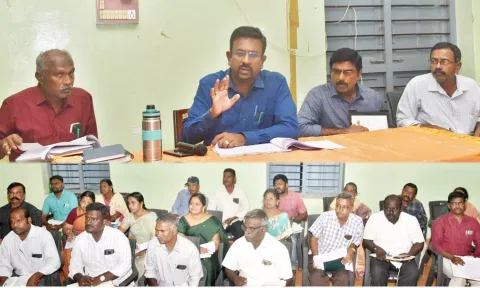 வளர்ச்சி திட்ட பணிகள் முன்னேற்றம் குறித்த கூட்டம் நடந்தது.