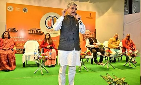 ரெயில்வே மந்திரி அஸ்வினி வைஷ்ணவ்