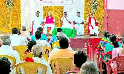 அரசியல் விளக்க பேரவை கூட்டம் நடந்தது.