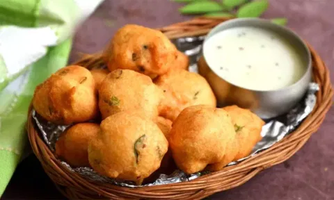 சூடான மைசூர் போண்டா செய்யலாமா?