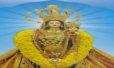 தூய அலங்கார உபகார மாதா
