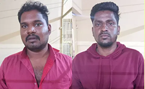 லாட்டரி டிக்கெட் விற்று கைது செய்யப்பட்ட&nbsp; 2 பேர் .