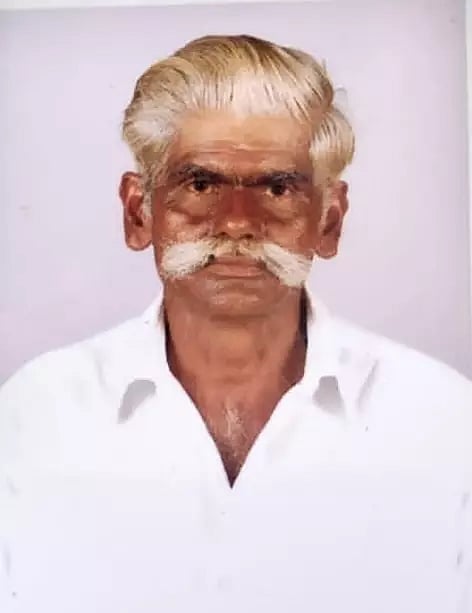 அ.தி.மு.க. கிளை செயலாளர் விபத்தில் பலி