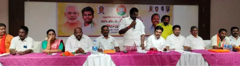தி.மு.க.-அ.தி.மு.க.விற்கு இணையாக பலத்தை நிருபிக்க வேண்டும்-பா.ஜ.க. மாநில பொது செயலாளர் பேச்சு