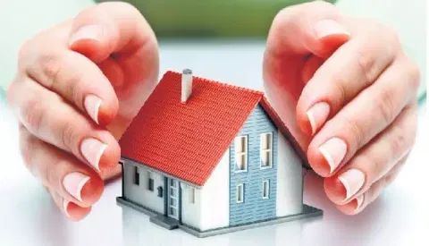 திருச்சிற்றம்பலம் ஊராட்சியில் பழங்குடி மக்களுக்கு வீடு கட்டும் பணி ஆணை