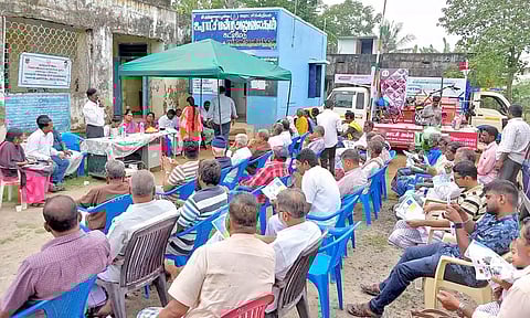 விவசாயிகளுக்கு விழிப்புணர்வு கூட்டம் நடந்தது.