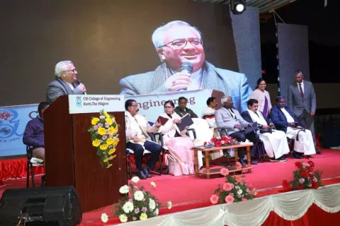 ஊட்டி சி.எஸ்.ஐ பொறியியல் கல்லூரியில் கிறிஸ்துமஸ் விழா கொண்டாட்டம்