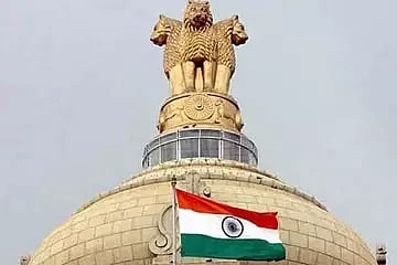 சீனா உள்பட 5 நாடுகளில் இருந்து வரும் பயணிகளுக்கு பரிசோதனை கட்டாயம்- மத்திய அரசு அறிவிப்பு