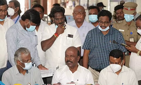 கொரோனா சிகிச்சைக்கு 72 ஆயிரம் படுக்கைகள் தயார் நிலையில் உள்ளன- அமைச்சர் மா.சுப்பிரமணியன் தகவல்