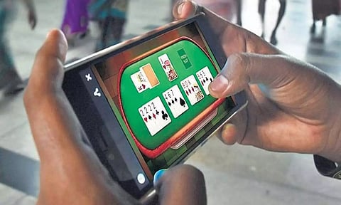 ஆன்லைன் சூதாட்ட விளையாட்டு நிறுவனங்களுக்கு சிபிசிஐடி நோட்டீஸ்