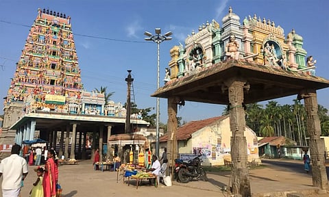 பேளூர் தான்தோன்றீஸ்வரர் திருக்கோவில்