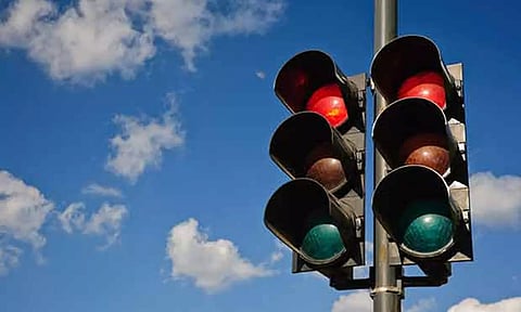 சென்னையில் 68 சிக்னல்களை மாற்றும் பணி தீவிரம்