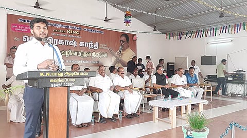 மாணவ, மாணவிகளுக்கு வழிகாட்டுதல் நிகழ்ச்சி