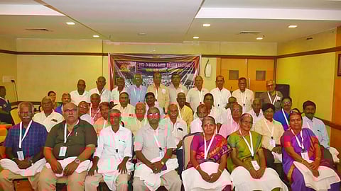 புத்தனாம்பட்டி நேரு பள்ளியில் முன்னாள் மாணவர்கள் சந்திப்பு நிகழ்ச்சி