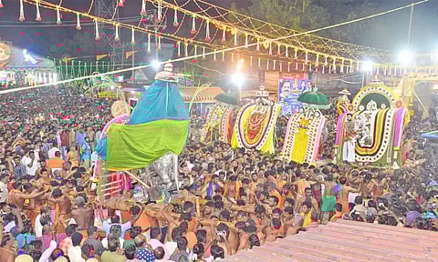 சுசீந்திரத்தில் நடந்த சப்தாவர்ணம் நிகழ்ச்சி