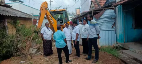 தொட்டியம் பேரூராட்சியில் ஆக்கிரமிப்புகள் அகற்றம்