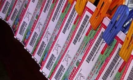 லாட்டரி டிக்கெட் விற்றவர் கைது