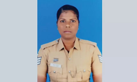 அகில இந்திய காவலர் துப்பாக்கி சுடும் போட்டியில் நூலிழையில் தங்கத்தை தவறவிட்ட திருச்சி பெண்