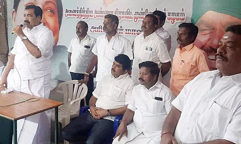 அரியலூரில் அ.தி.மு.க. நிர்வாகிகள் ஆலோசனை கூட்டம்