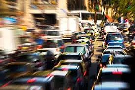பொங்கல் பண்டிகை விடுமுறை : வாகனங்கள் படையெடுப்பால் சுங்கசாவடியில் வாகன நெரிசல்
