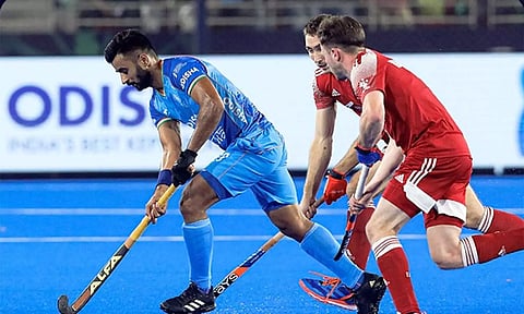 உலகக் கோப்பை ஹாக்கி: இந்தியா-இங்கிலாந்து ஆட்டம் கோல் இன்றி டிராவில் முடிந்தது