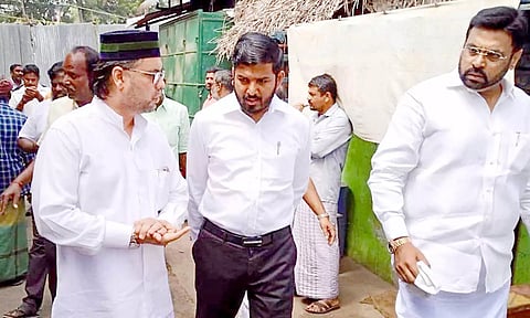 தரைவழி மின்கேபிள் பதிப்பதற்கான சாத்திய கூறுகள் குறித்து ஷா நவாஸ் எம்.எல்.ஏ. கேட்டறிந்தார்.