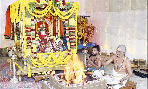 திருப்பதி கபிலேஸ்வரர் சுவாமி கோவிலில் நவக்கிரக ஹோமம்