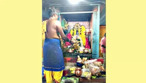 சோழவந்தானில் சனிப்பெயர்ச்சி விழா