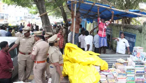 சேலம் கோட்டையில் ஆக்கிரமிப்பு கடைகள் அகற்றம்