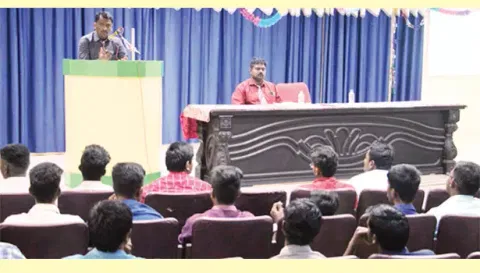 மீண்டும் சாப்பிட தூண்டும் சாக்லெட்டும் போதைதான்-உதவிப்பேராசிரியர்