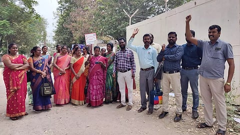 விரிவுரையாளர்கள் ஆர்ப்பாட்டம்