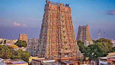 மீனாட்சி அம்மன் கோவிலில் காணிக்கை உண்டியல் எண்ணும் பணி