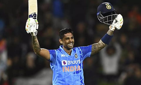 2022-ம் ஆண்டின் சிறந்த டி20 கிரிக்கெட் வீரருக்கான ஐ.சி.சி. விருதை தட்டிச் சென்றார் சூர்யகுமார் யாதவ்