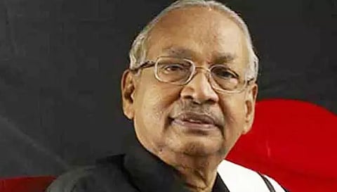 காங்கிரஸ் வேட்பாளருக்கு ஆதரவு- கமல்ஹாசன் முடிவுக்கு கி.வீரமணி வரவேற்பு