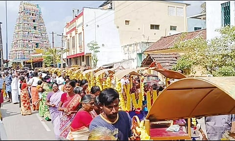 வேதபுரீஸ்வரர் கோவில் பிரம்மோற்சவ விழா: 63 நாயன்மார்கள் திருவீதி உலா