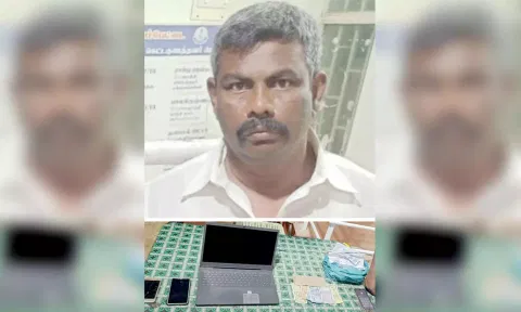 கைது செய்யப்பட்டவர் மற்றும் பறிமுதல் செய்யப்பட்ட பொருட்கள்.