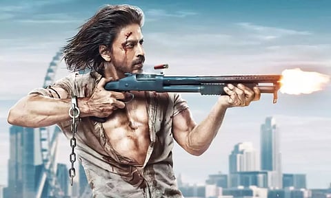 வசூலை அள்ளி குவிக்கும் ஷாருக்கானின் பதான் திரைப்படம்