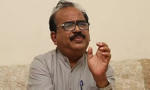 முதலமைச்சரின் தனிக் கருணையில் இன்று புதிதாய் பிறந்தேன்- நாஞ்சில் சம்பத் டுவிட்டர் பதிவு