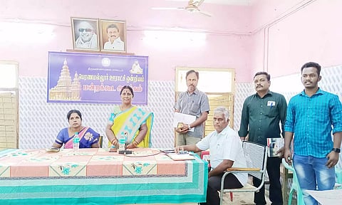 வளர்ச்சி திட்ட பணிகள் குறித்து ஆலோசனை