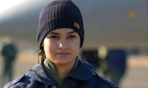 வெளிநாட்டு போர் பயிற்சியில் பங்கேற்ற முதல் இந்திய பெண் விமானி