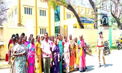 தகுதி உள்ளவர்களுக்கு வீட்டு மனை பட்டா வழங்க வேண்டும்