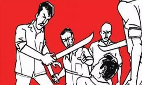 செல்போனில் பரவும் கத்தி குத்து வீடியோ