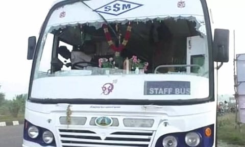 தனியார் தொழிற்சாலை பேருந்து மோதி பாதயாத்திரை சென்ற பெண் பக்தர் பலி