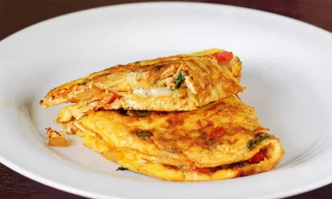 ருசியான வெஜிடபிள் சீஸ் ஆம்லெட்